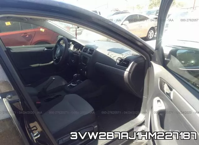 3VW2B7AJ1HM227187_5.webp
