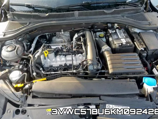 3VWC57BU6KM092428_7.webp