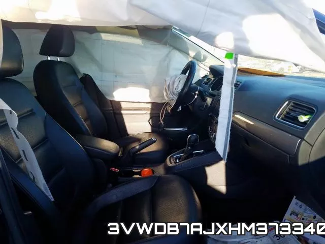 3VWDB7AJXHM373340_5.webp