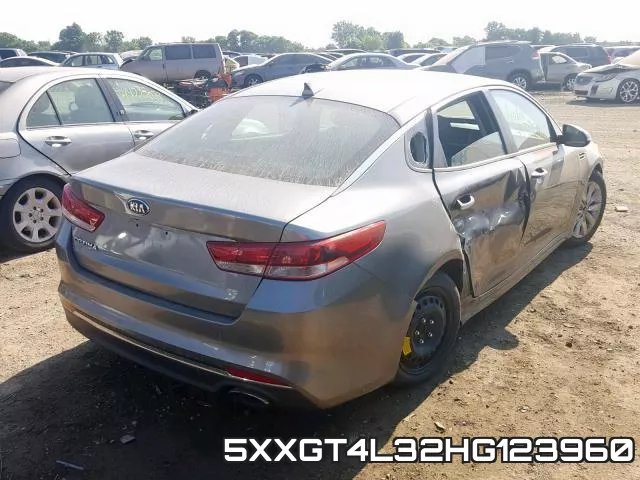 5XXGT4L32HG123960_4.webp