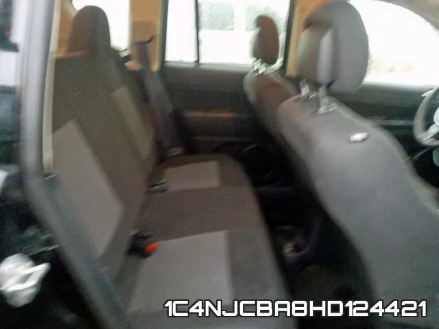 1C4NJCBA8HD124421_6.webp