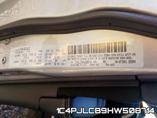 1C4PJLCB9HW508714_10.webp