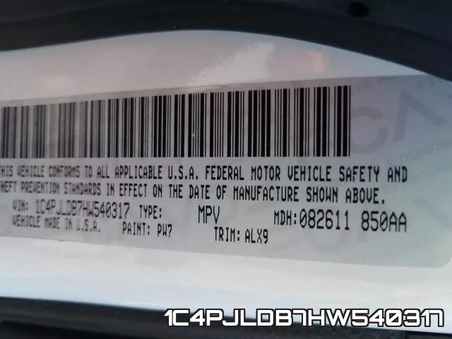1C4PJLDB7HW540317_10.webp