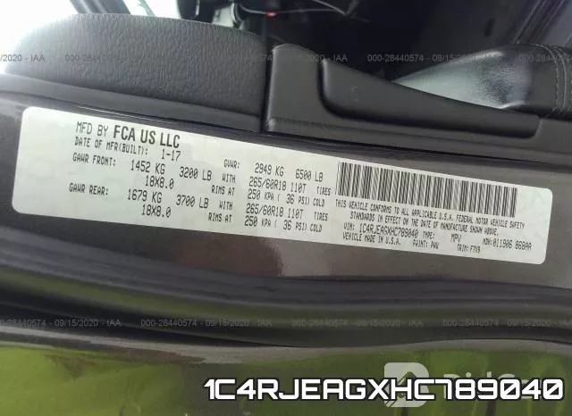 1C4RJEAGXHC789040_9.webp