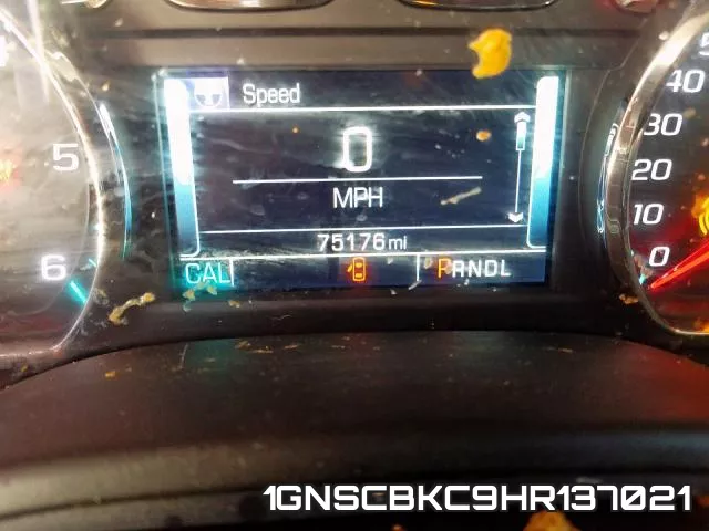 1GNSCBKC9HR137021_8.webp