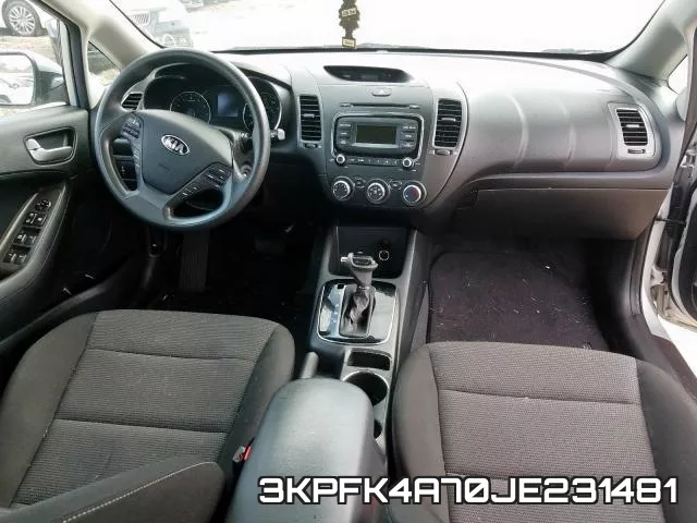 3KPFK4A70JE231481_9.webp