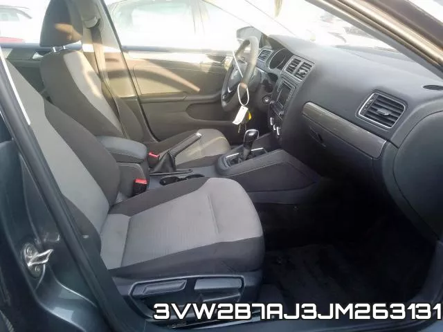 3VW2B7AJ3JM263131_5.webp