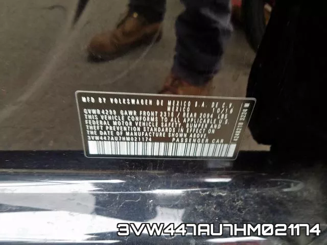 3VW447AU7HM021174_10.webp