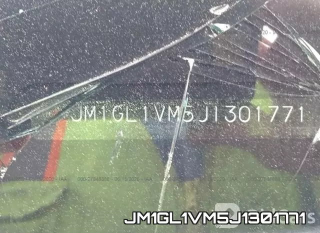 JM1GL1VM5J1301771_9.webp