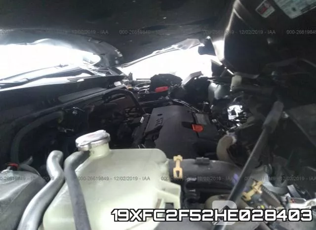 19XFC2F52HE028403_10.webp