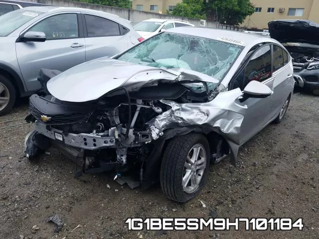 1G1BE5SM9H7101184_2.webp