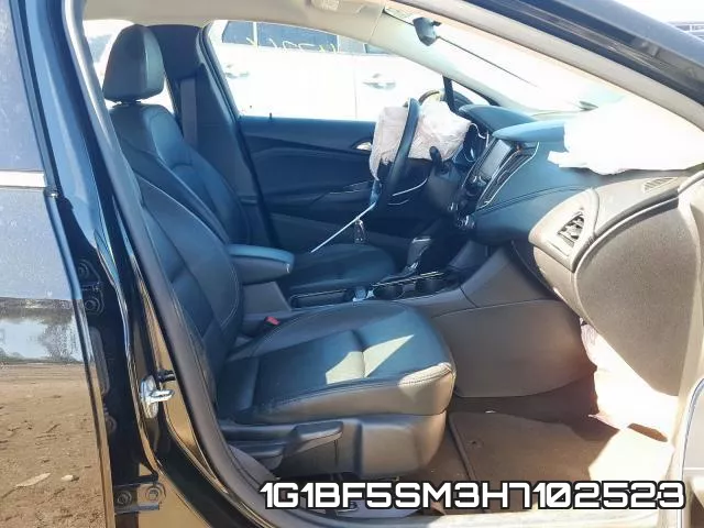 1G1BF5SM3H7102523_5.webp