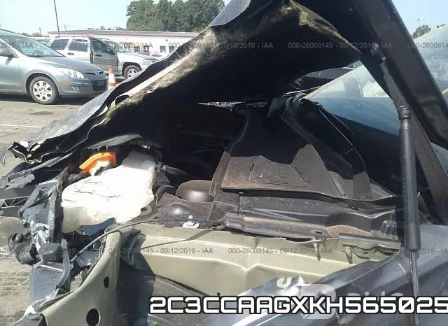 2C3CCAAGXKH565025_10.webp