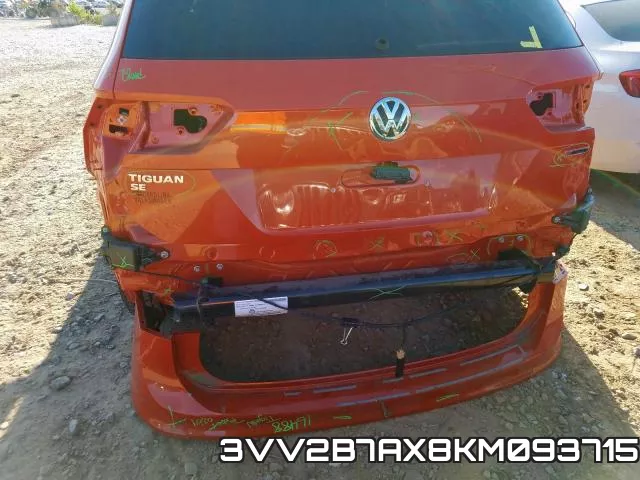 3VV2B7AX8KM093715_9.webp
