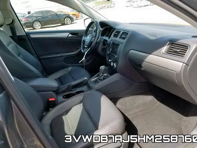 3VWDB7AJ5HM258760_5.webp