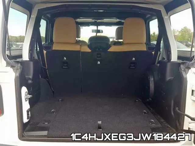 1C4HJXEG3JW184427_9.webp