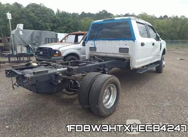 1FD8W3HTXHEC84247_4.webp