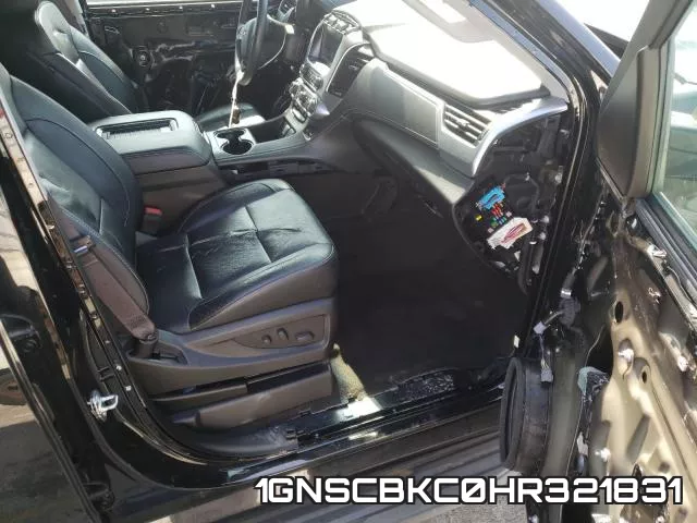1GNSCBKC0HR321831_9.webp