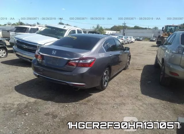 1HGCR2F30HA137057_4.webp