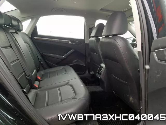 1VWBT7A3XHC040045_6.webp
