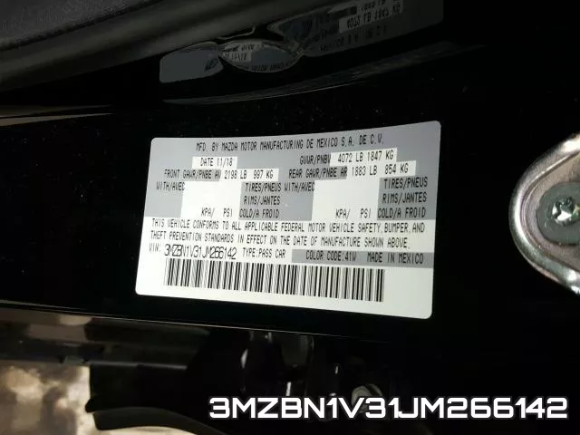 3MZBN1V31JM266142_10.webp