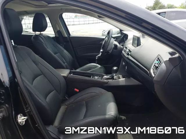 3MZBN1W3XJM186076_5.webp