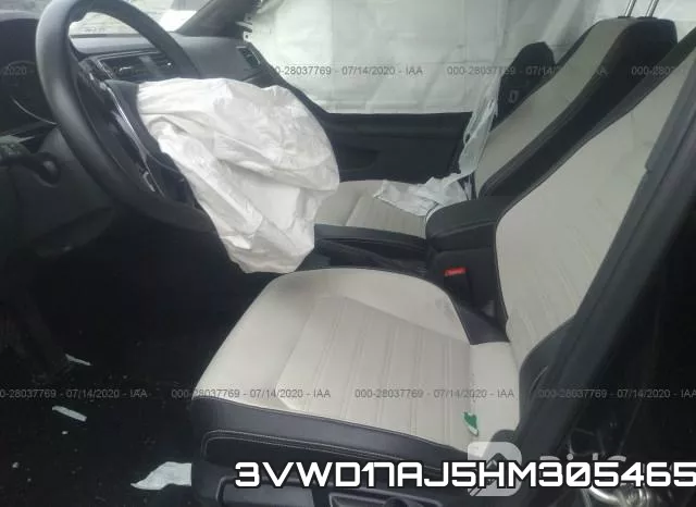 3VWD17AJ5HM305465_5.webp