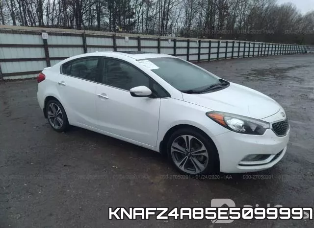 KNAFZ4A85E5099997