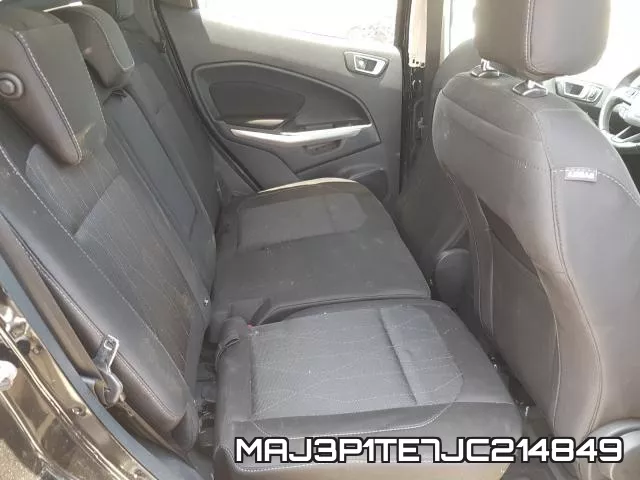 MAJ3P1TE7JC214849_6.webp