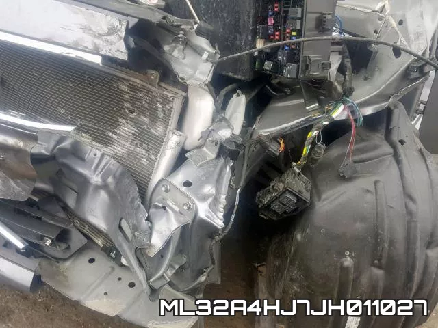 ML32A4HJ7JH011027