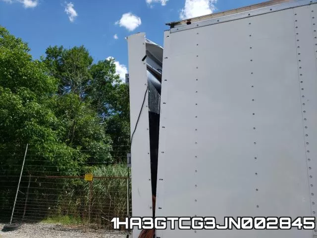 1HA3GTCG3JN002845_9.webp