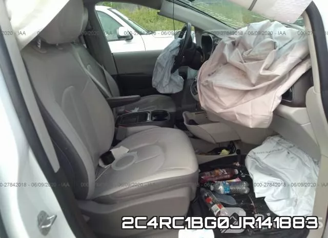 2C4RC1BG0JR141883_5.webp