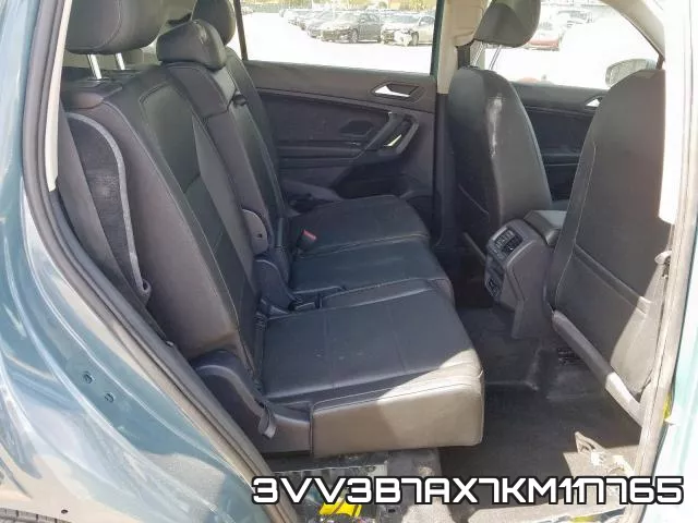 3VV3B7AX7KM117765_6.webp