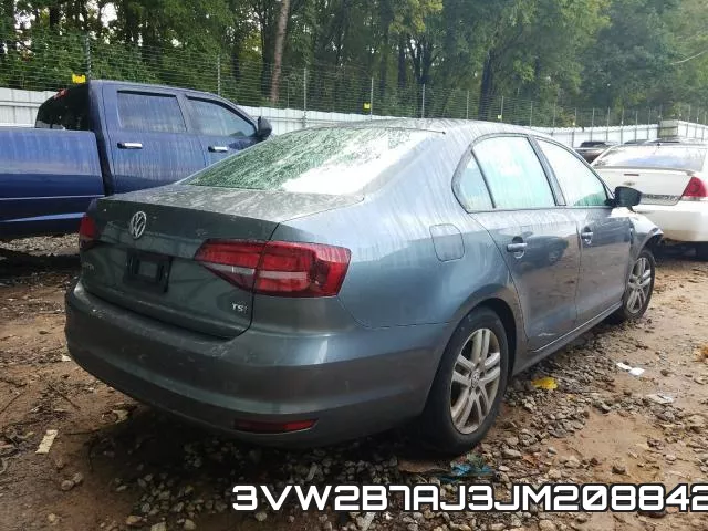 3VW2B7AJ3JM208842_4.webp