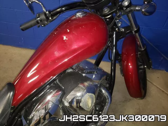JH2SC6123JK300079_9.webp