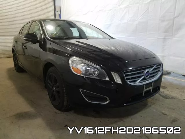 YV1612FH2D2186502