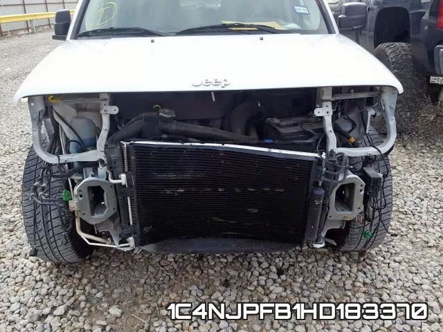 1C4NJPFB1HD183370_9.webp