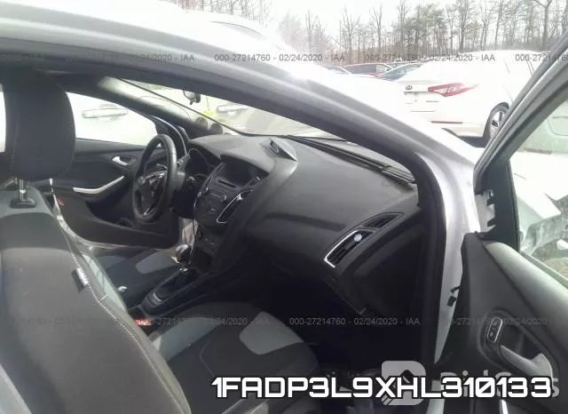 1FADP3L9XHL310133_5.webp