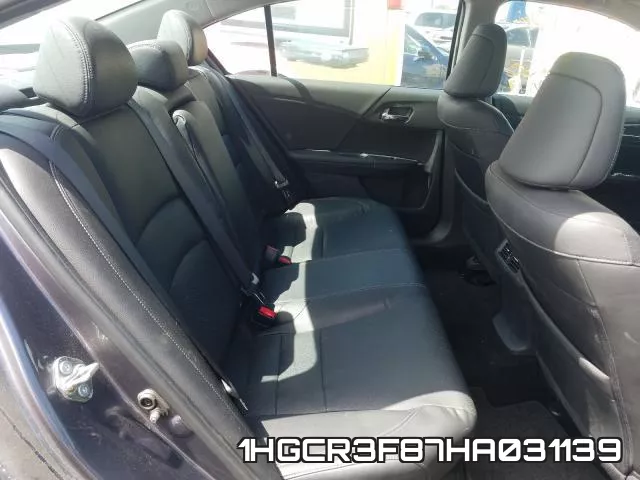 1HGCR3F87HA031139_6.webp