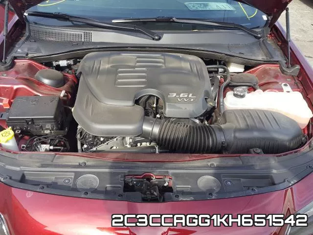 2C3CCAGG1KH651542_7.webp