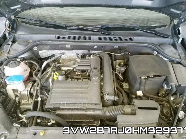 3VW2B7AJ0HM329371_7.webp
