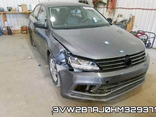 3VW2B7AJ0HM329371_9.webp