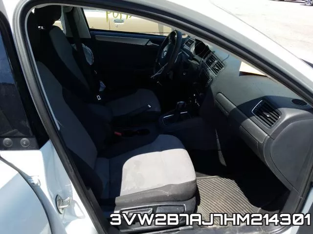 3VW2B7AJ7HM214301_5.webp