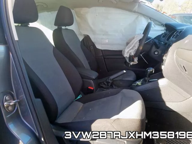 3VW2B7AJXHM358196_5.webp