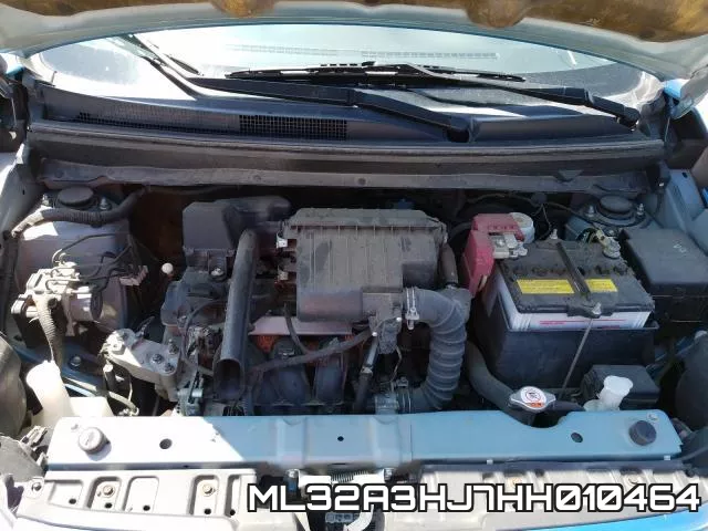 ML32A3HJ7HH010464_7.webp