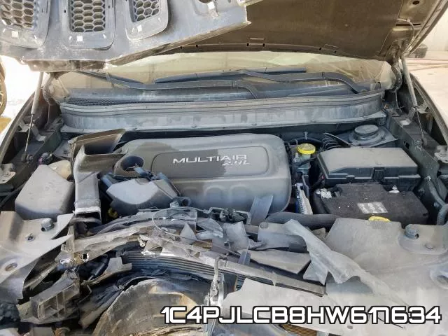 1C4PJLCB8HW617634_7.webp