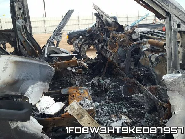 1FD8W3HT9KED87957_5.webp