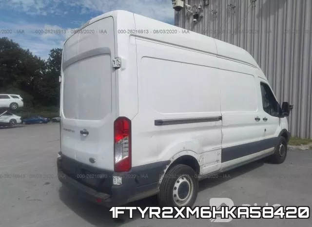 1FTYR2XM6HKA58420_4.webp