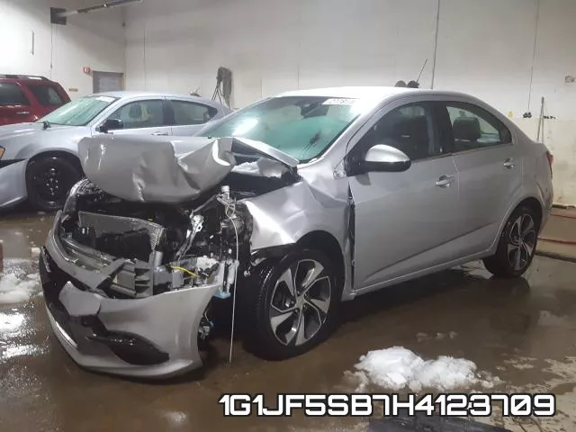 1G1JF5SB7H4123709_2.webp