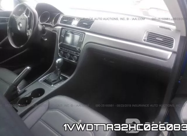 1VWDT7A32HC026083_5.webp